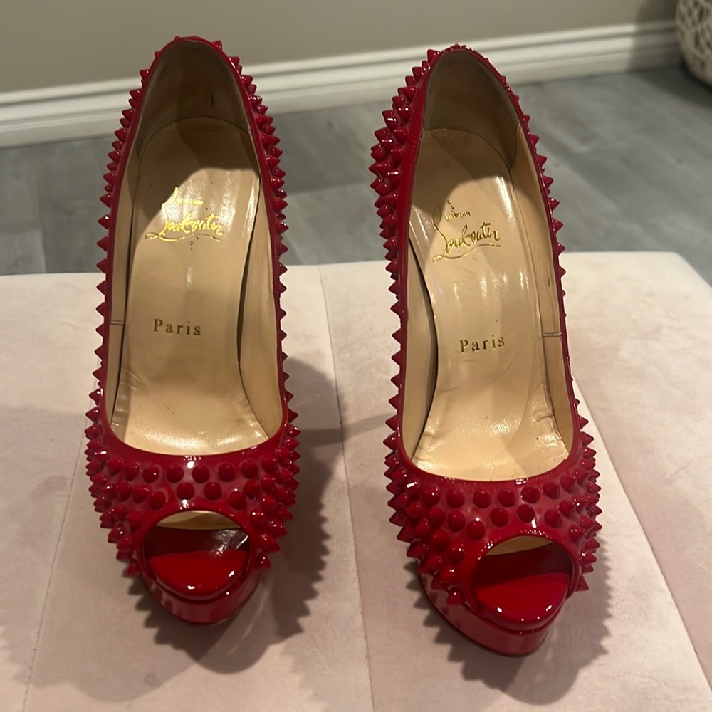 Christian Louboutin lady Peel heel